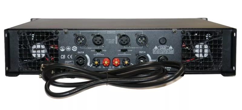 Dreamsound DXA-1600 усилитель мощности 2 х 1500 Вт / 4 Ом
